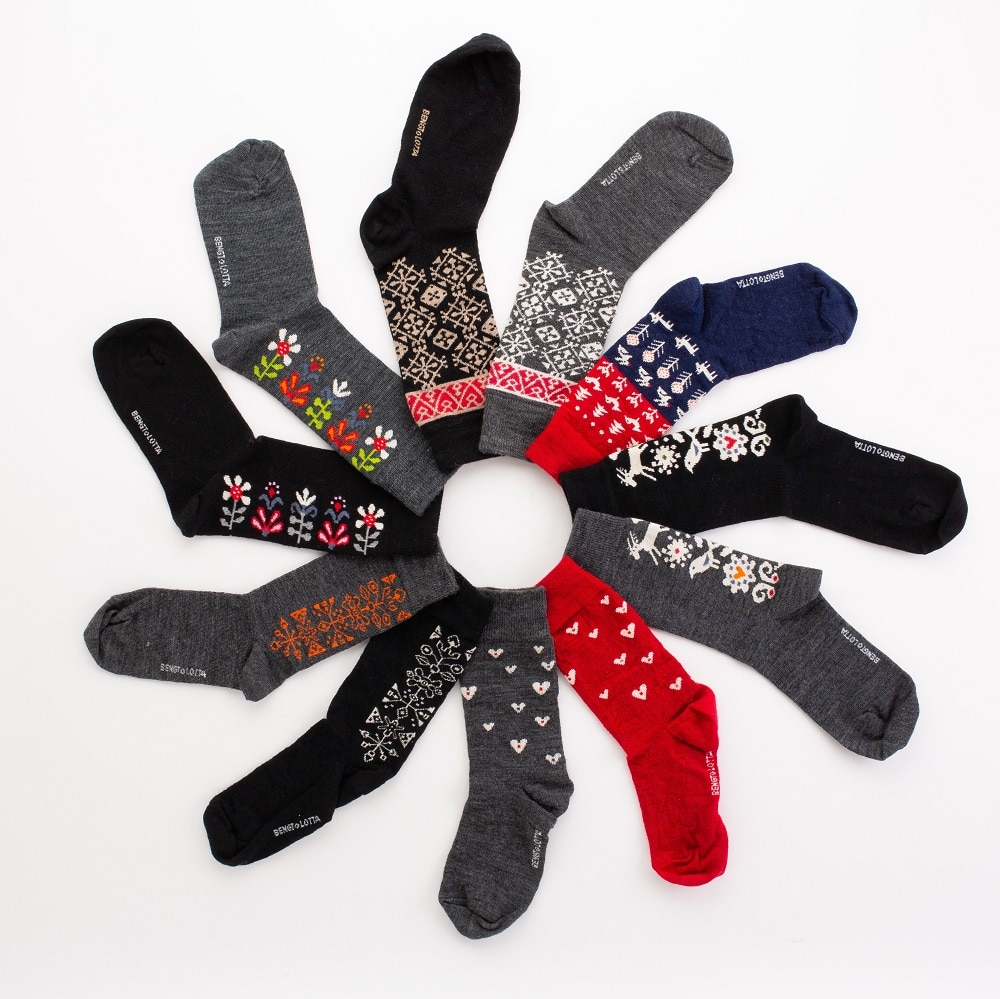 新品 Bengt&Lotta SWEDEN Hanger Cat 230ドル 新品 Bengt&Lotta SWEDEN Hanger Cat 230ドル